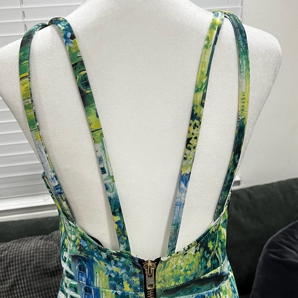 Caribbean Queen Tropical Green and Blue Backless Dress - Picture 11 of 12